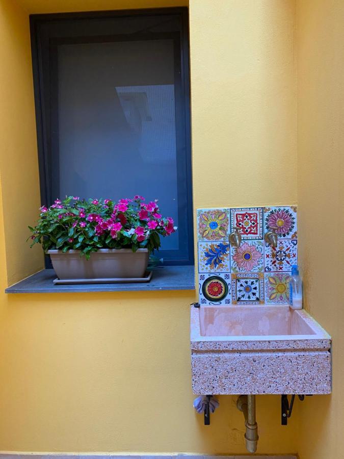 Vecchia Ognina Apartments Catania - Free Parking Екстер'єр фото