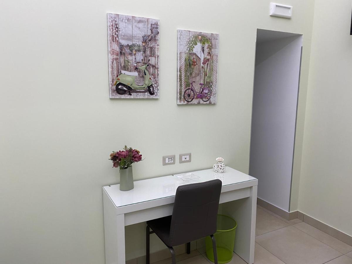 Vecchia Ognina Apartments Catania - Free Parking Екстер'єр фото